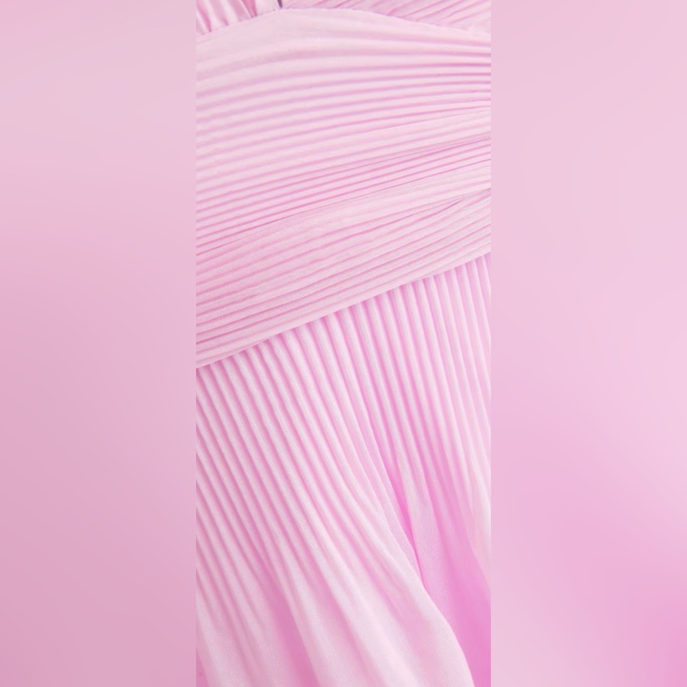 Women's Pleated Mini Dress - Picture 4 of 7